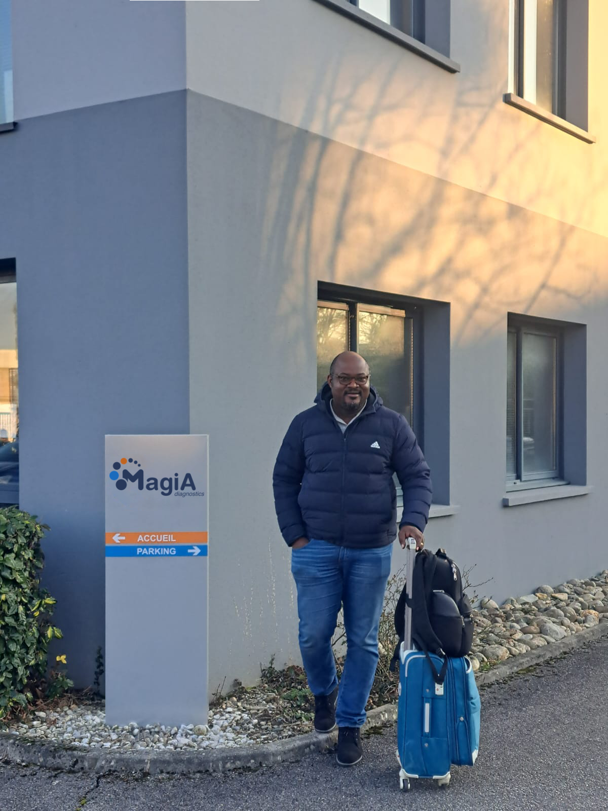Dr_Olivier_Kana_at_MagIA_diagnostics